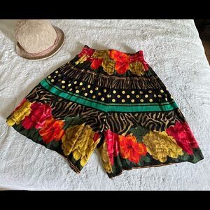 New vintage MELROSE floral shorts size 6